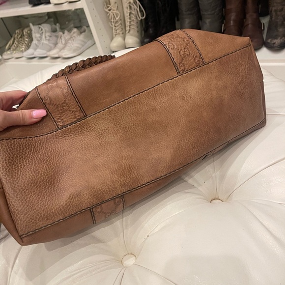 Authentic Gucci tote - Picture 5 of 8